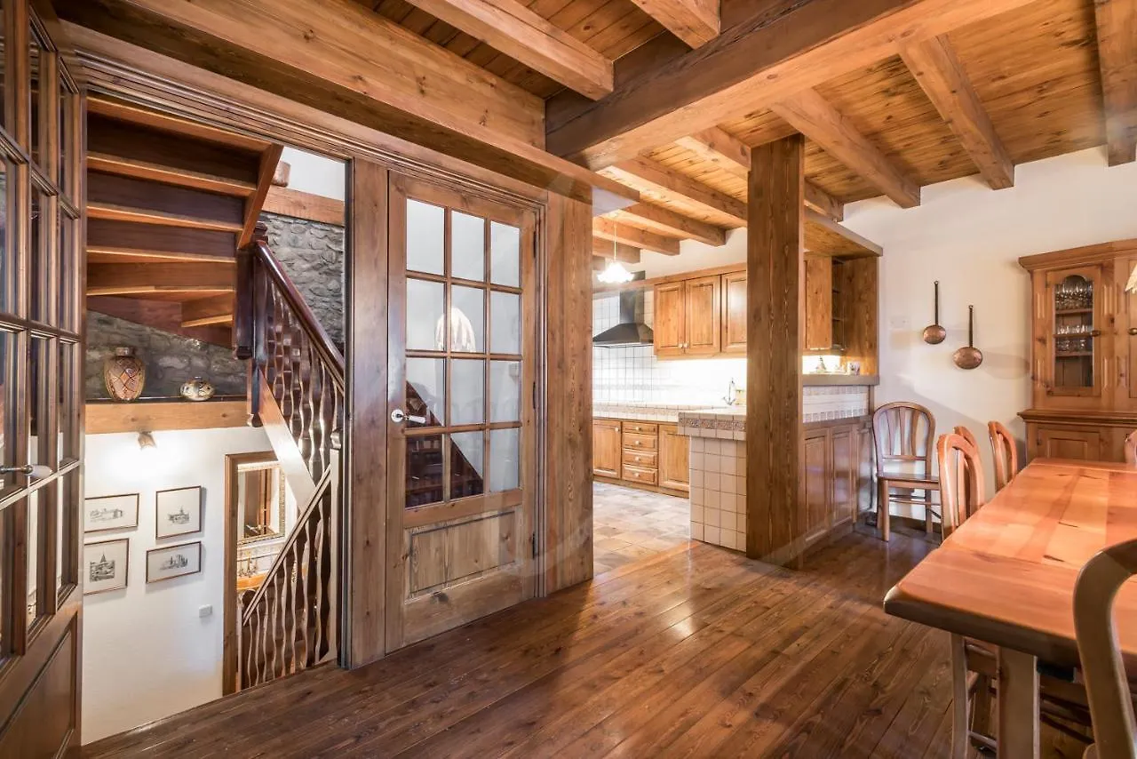 Casa Ferrera By Seamount Rentals Escunhau Spain